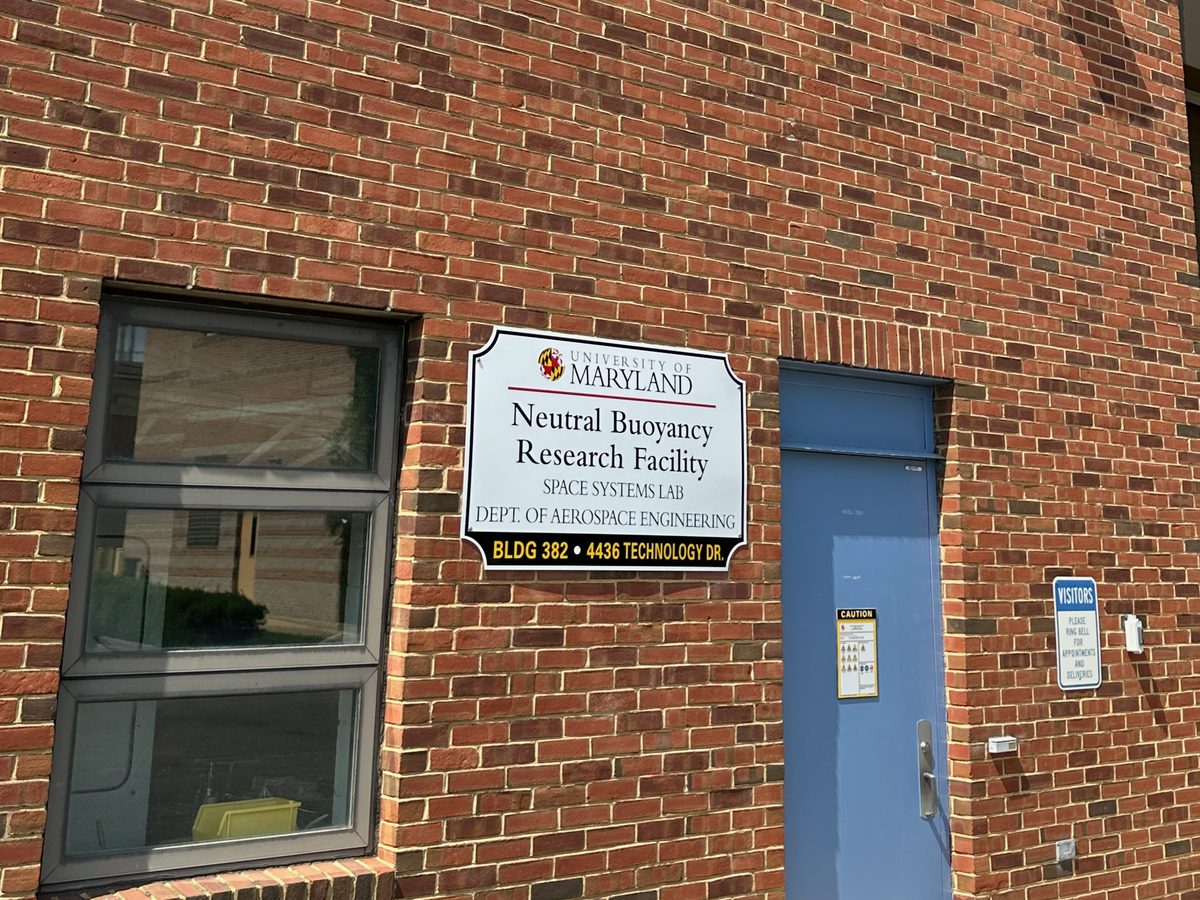 Visit to the University of Maryland Space Systems Laboratory, photo 1
