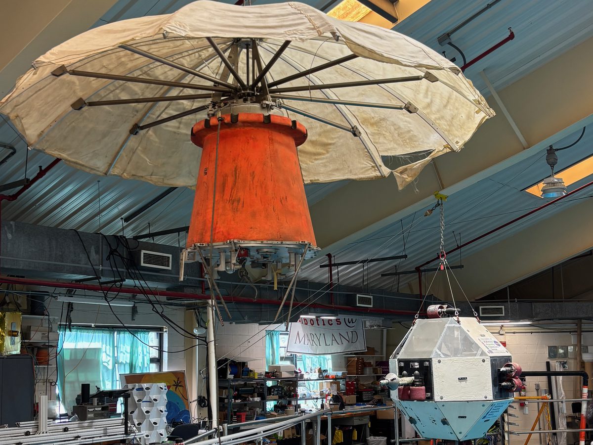 Visit to the University of Maryland Space Systems Laboratory, photo 6